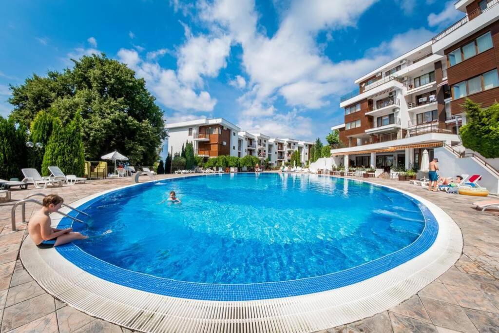 Messambria Fort Beach - Premium Apartments Elenite Exterior foto